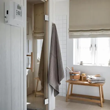 Feriehus Reetdorf Geltinger Birk Kuenstlerkate Abendrot Nieby (Nieby, Schleswig-Flensburg)